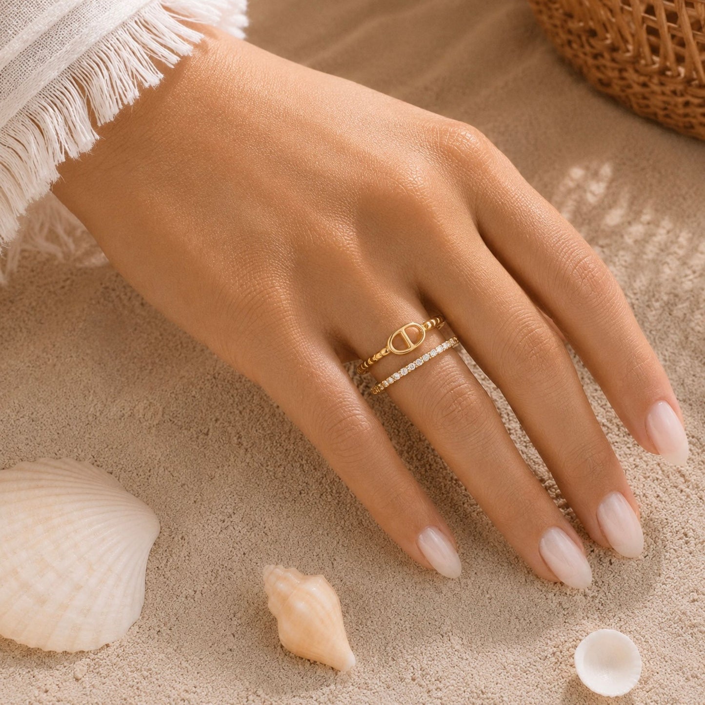 Bague Maia en acier inoxydable portée - Luneia Bijoux