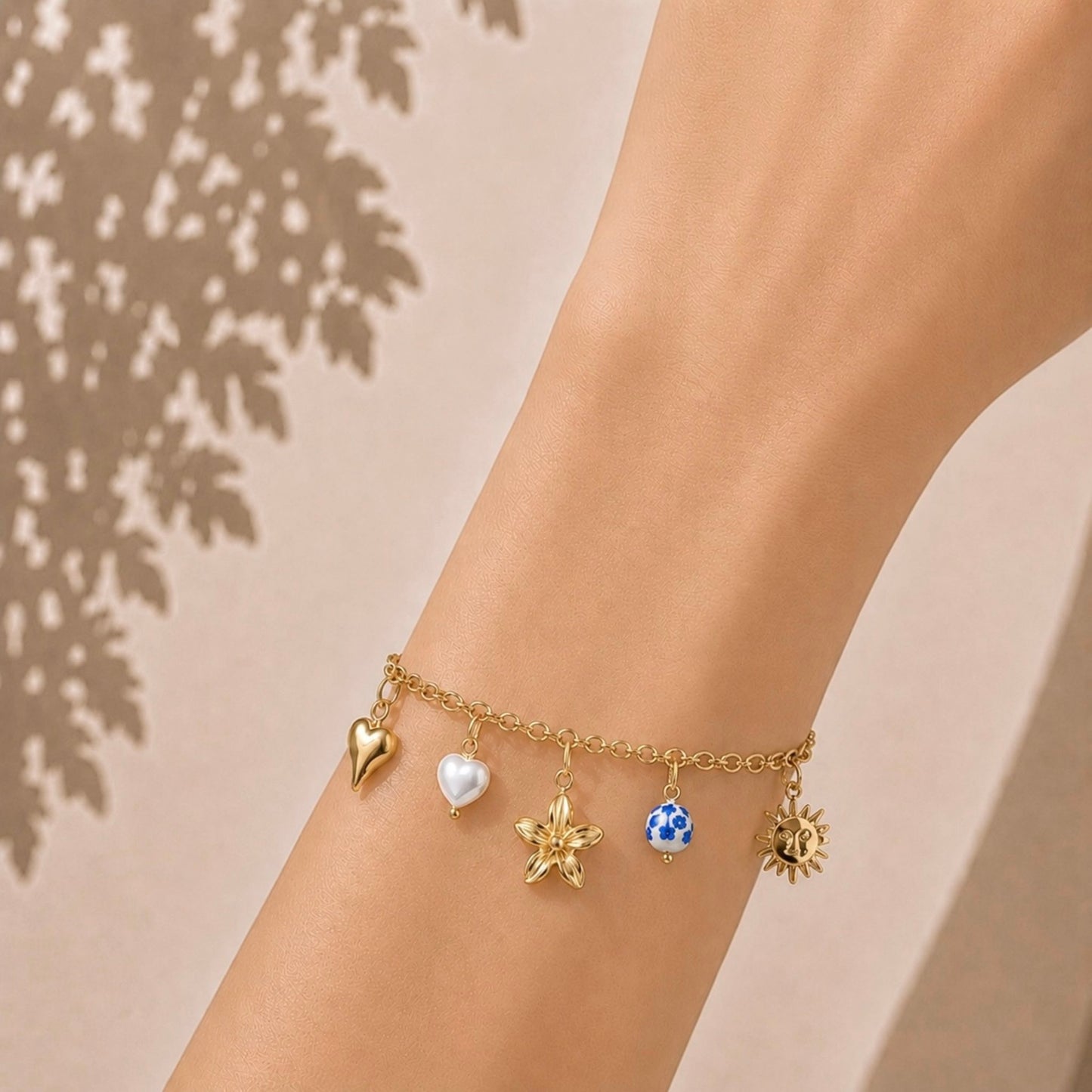 Bracelet Azura en acier inoxydable porté - Luneia Bijoux