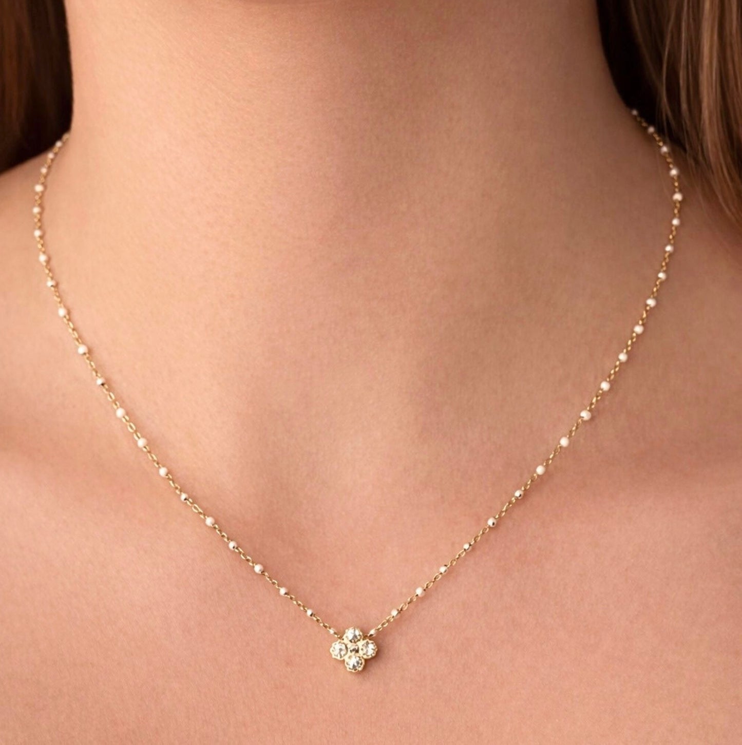 Collier Éline en acier inoxydable porté - Luneia Bijoux