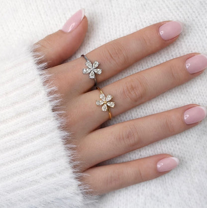 Bague Élise en acier inoxydable portée - Luneia Bijoux