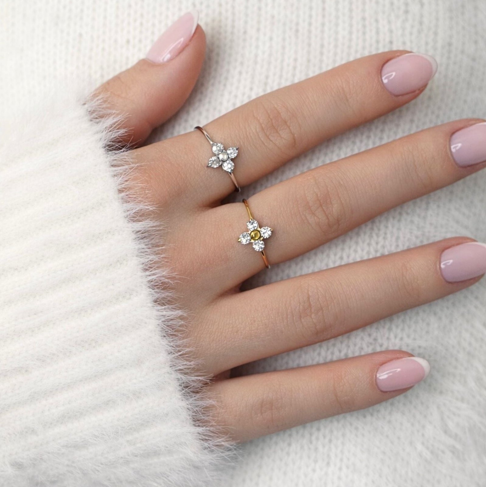 Bague Ivy en acier inoxydable portée - Luneia Bijoux