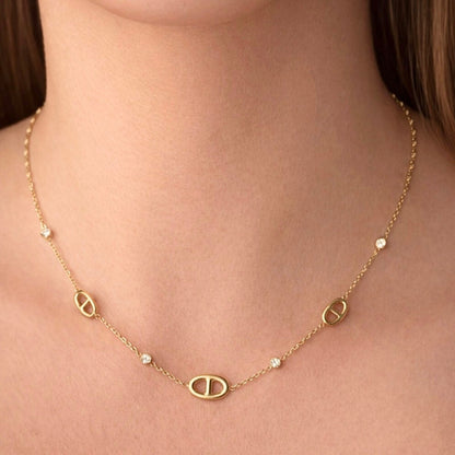 Collier Lou en acier inoxydable porté - Luneia Bijoux